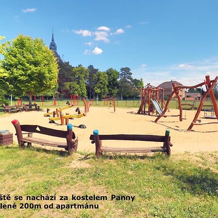 Ubytovani U Mikesa Břeclav Extérieur photo