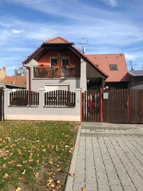 Ubytovani U Mikesa Břeclav Extérieur photo